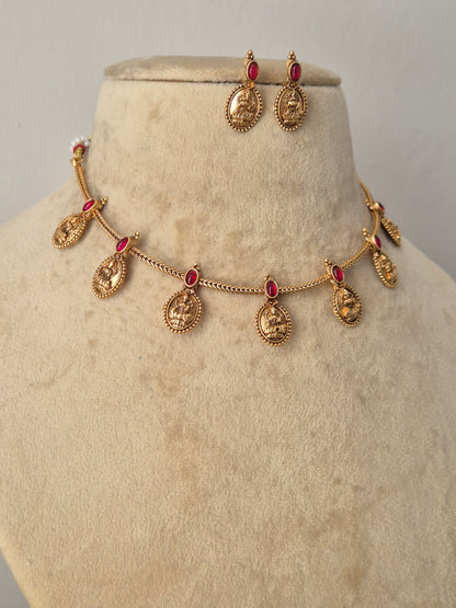 Vania Necklace Set
