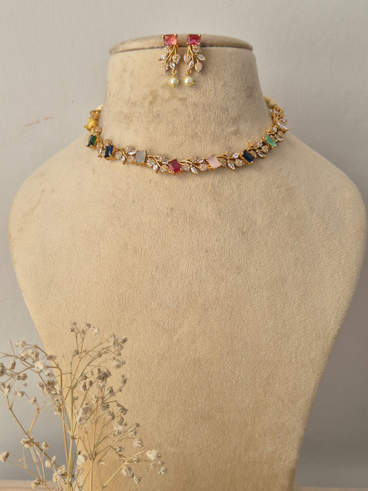 Yukta Necklace Set