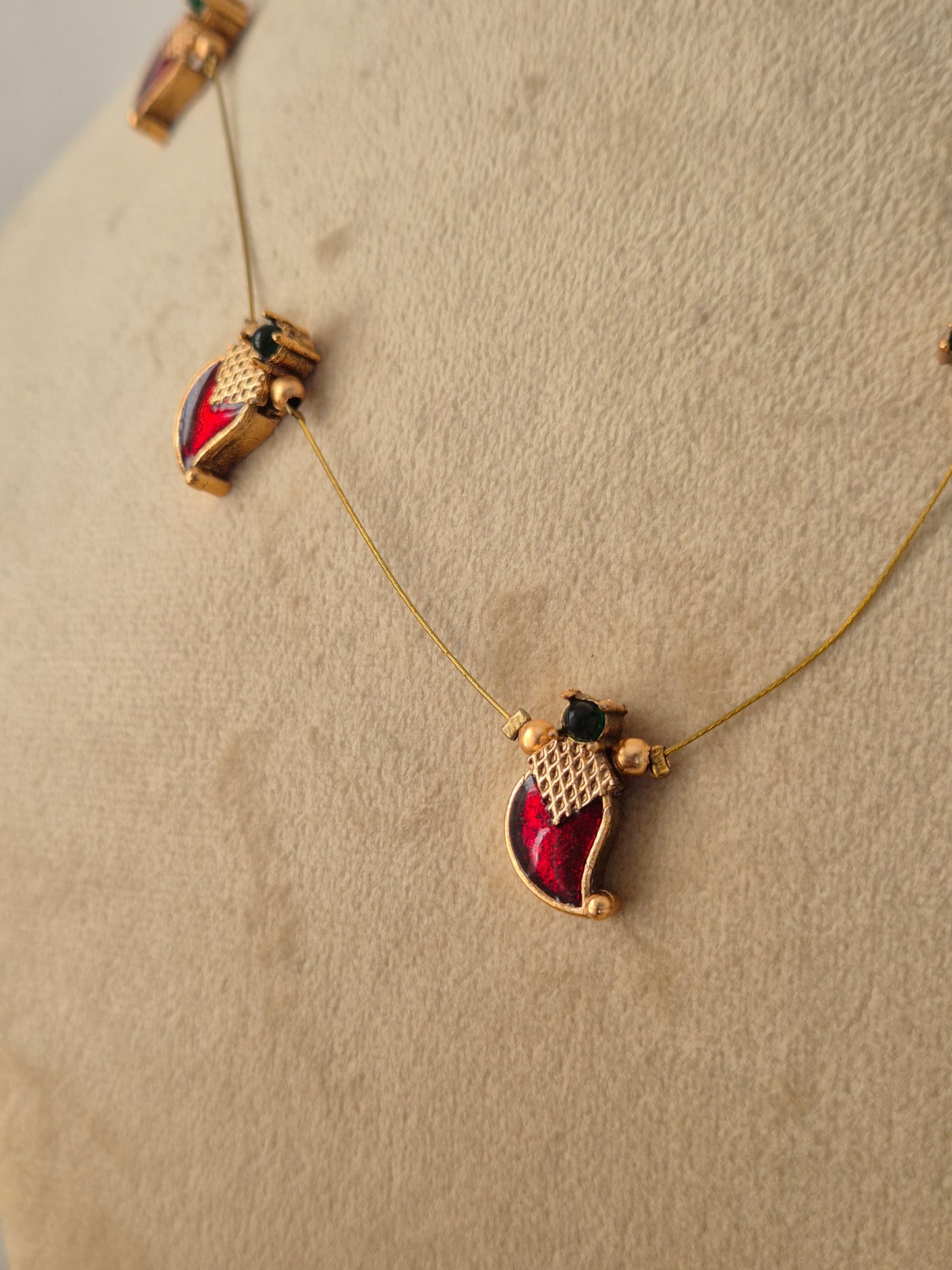 Bhamini Invisible Chain Necklace Set