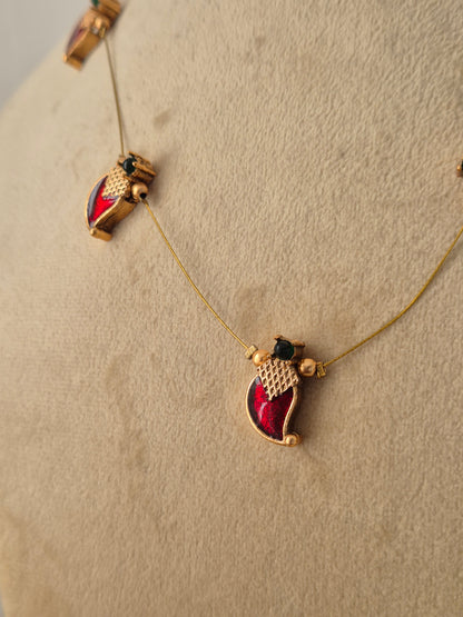 Bhamini Invisible Chain Necklace Set
