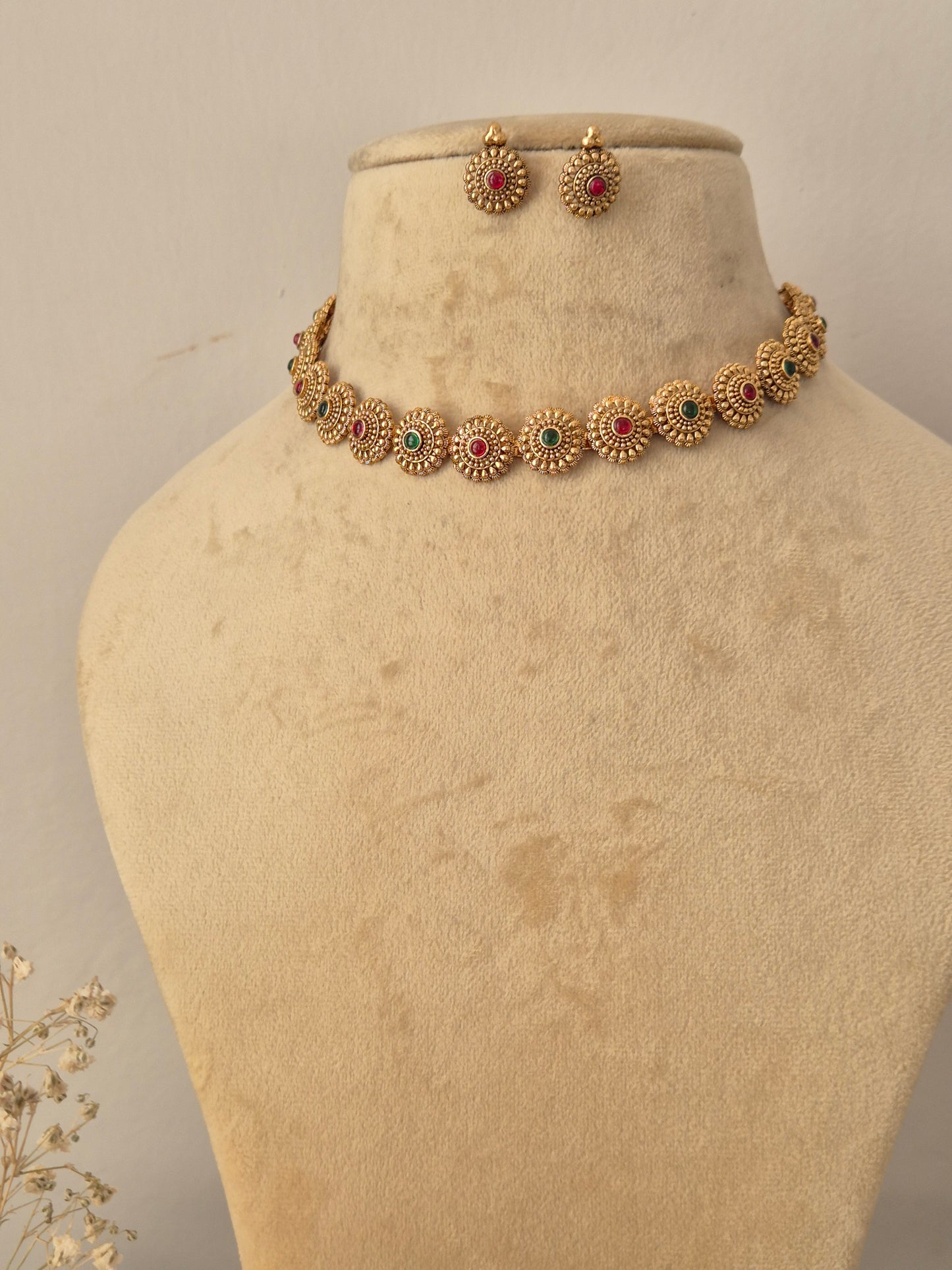 Kashika Necklace Set