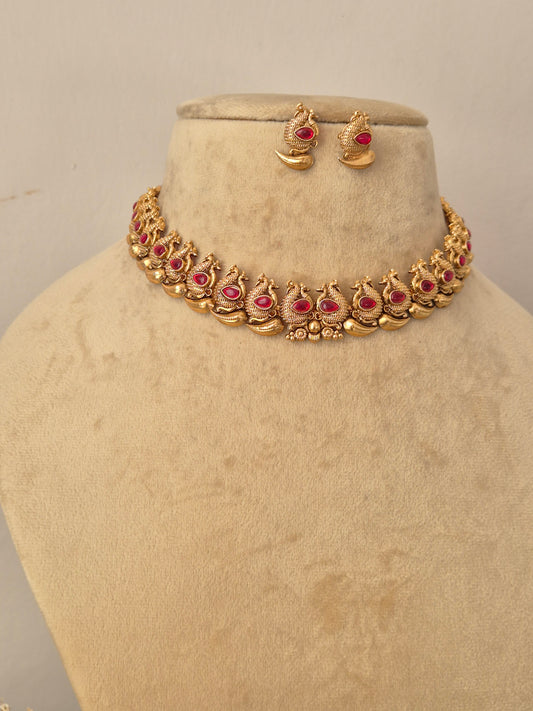 Hemani Necklace Set