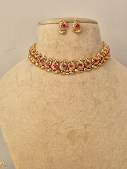 Hemani Necklace Set