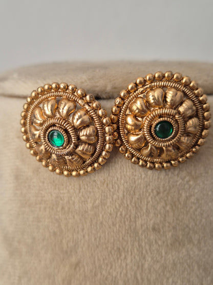 Darika Necklace Set