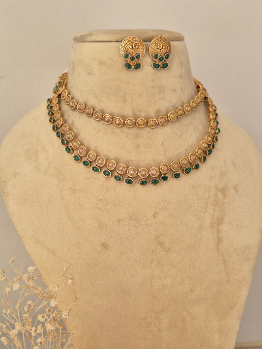Vedha Necklace Set