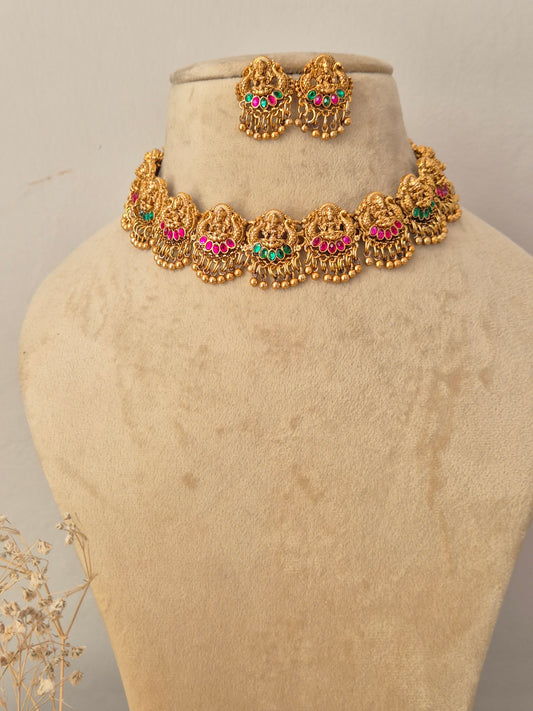 Gagana Necklace Set