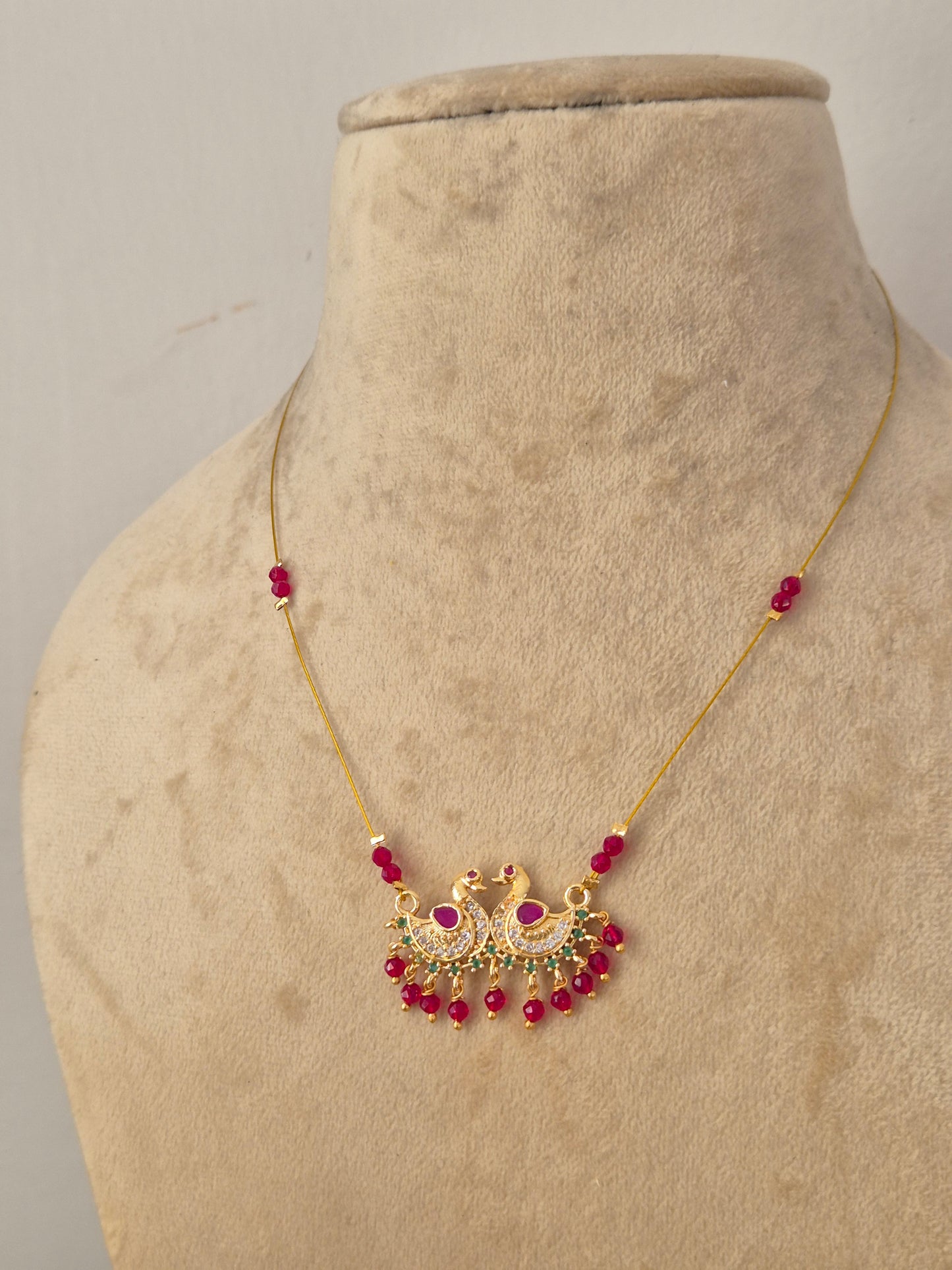 Harisri Invisible Chain Necklace