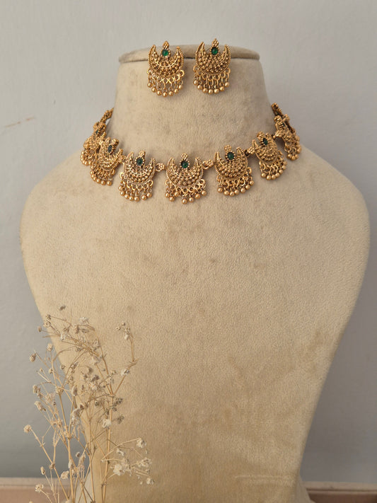 Amarthya Necklace Set