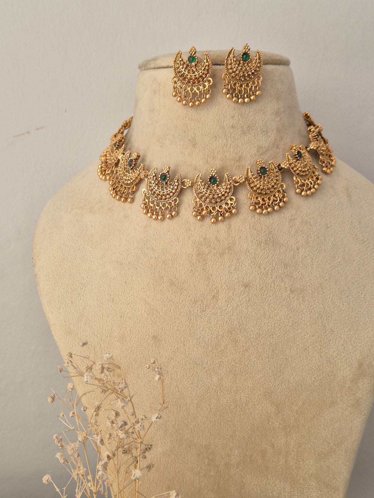 Amarthya Necklace Set