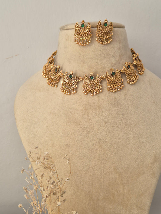 Amarthya Necklace Set