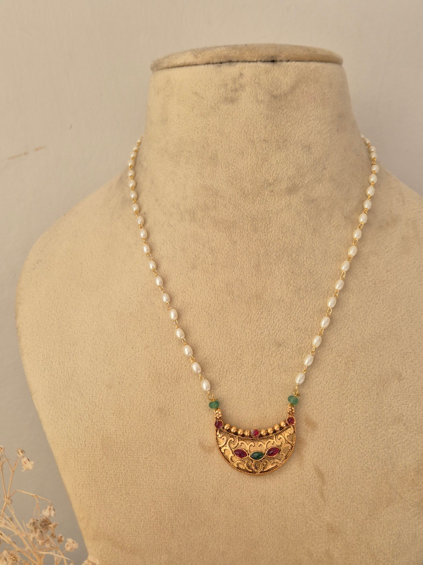 Ashwathi Necklace