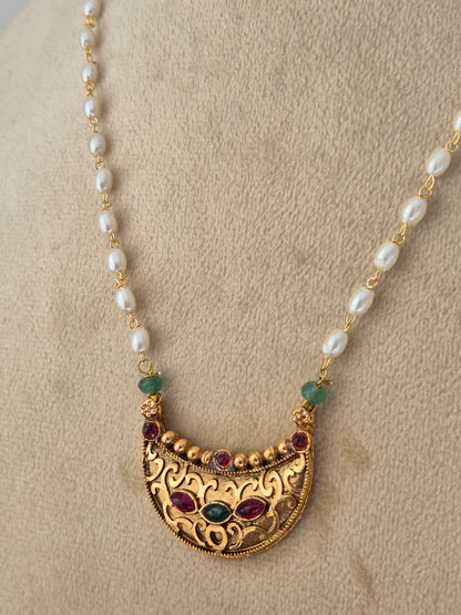 Ashwathi Necklace