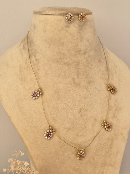 Thanmayi Invisible Chain Necklace Set