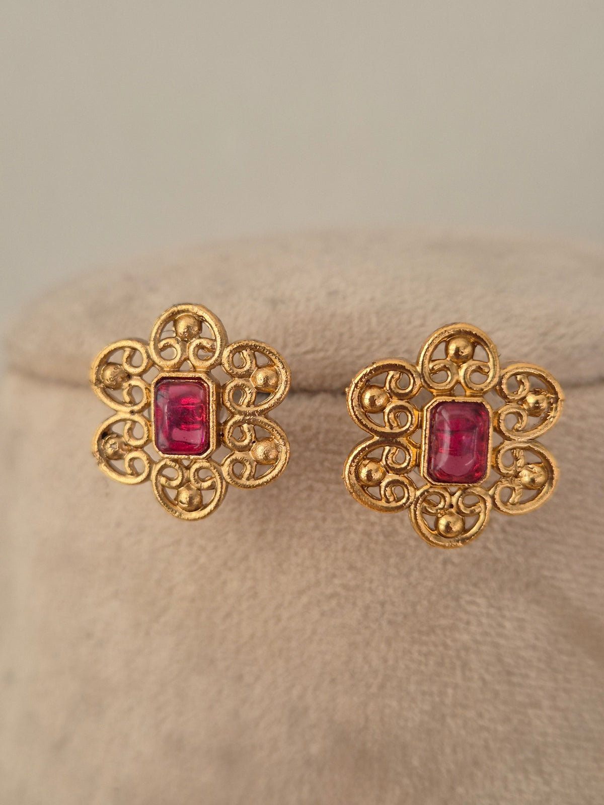 Deeksha Necklace Set