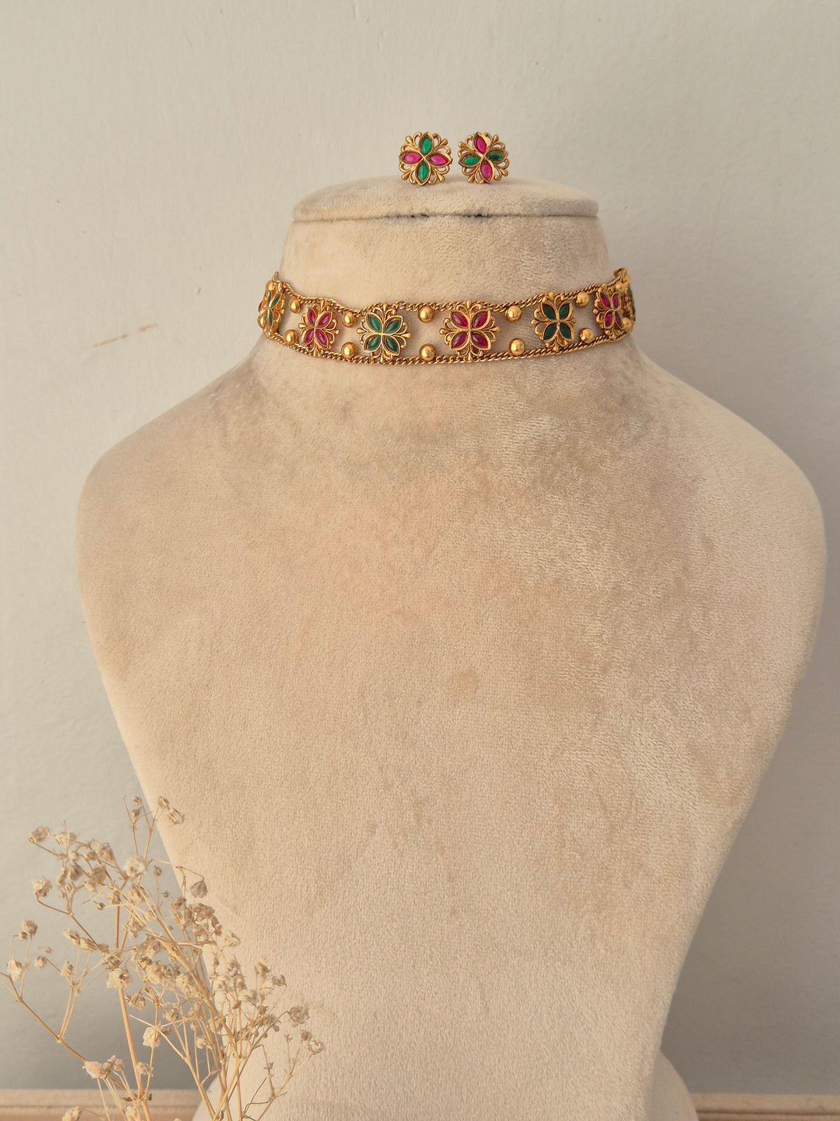 Ahalya Necklace Set