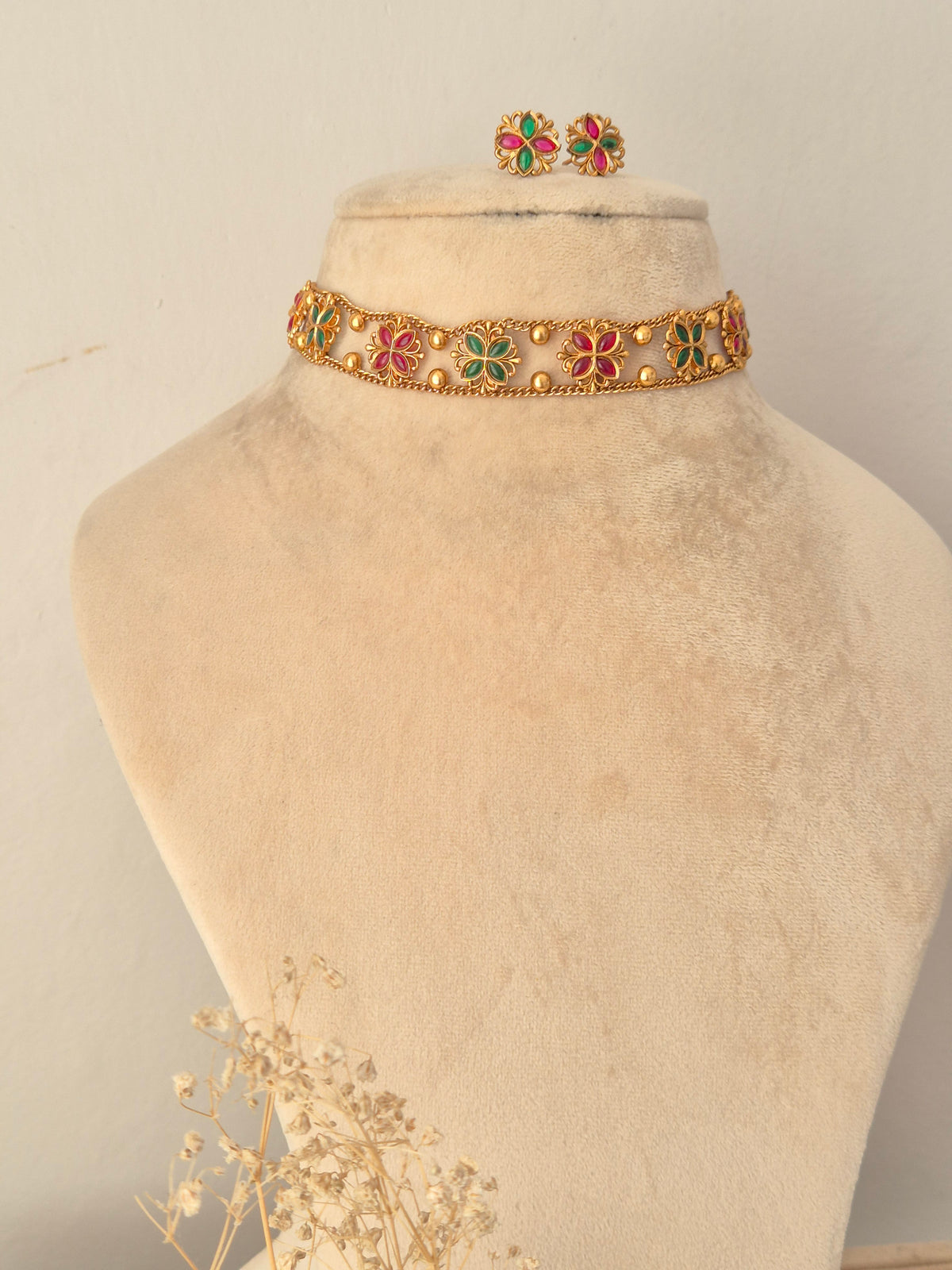 Ahalya Necklace Set