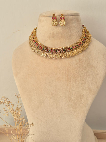 Dravya Necklace Set