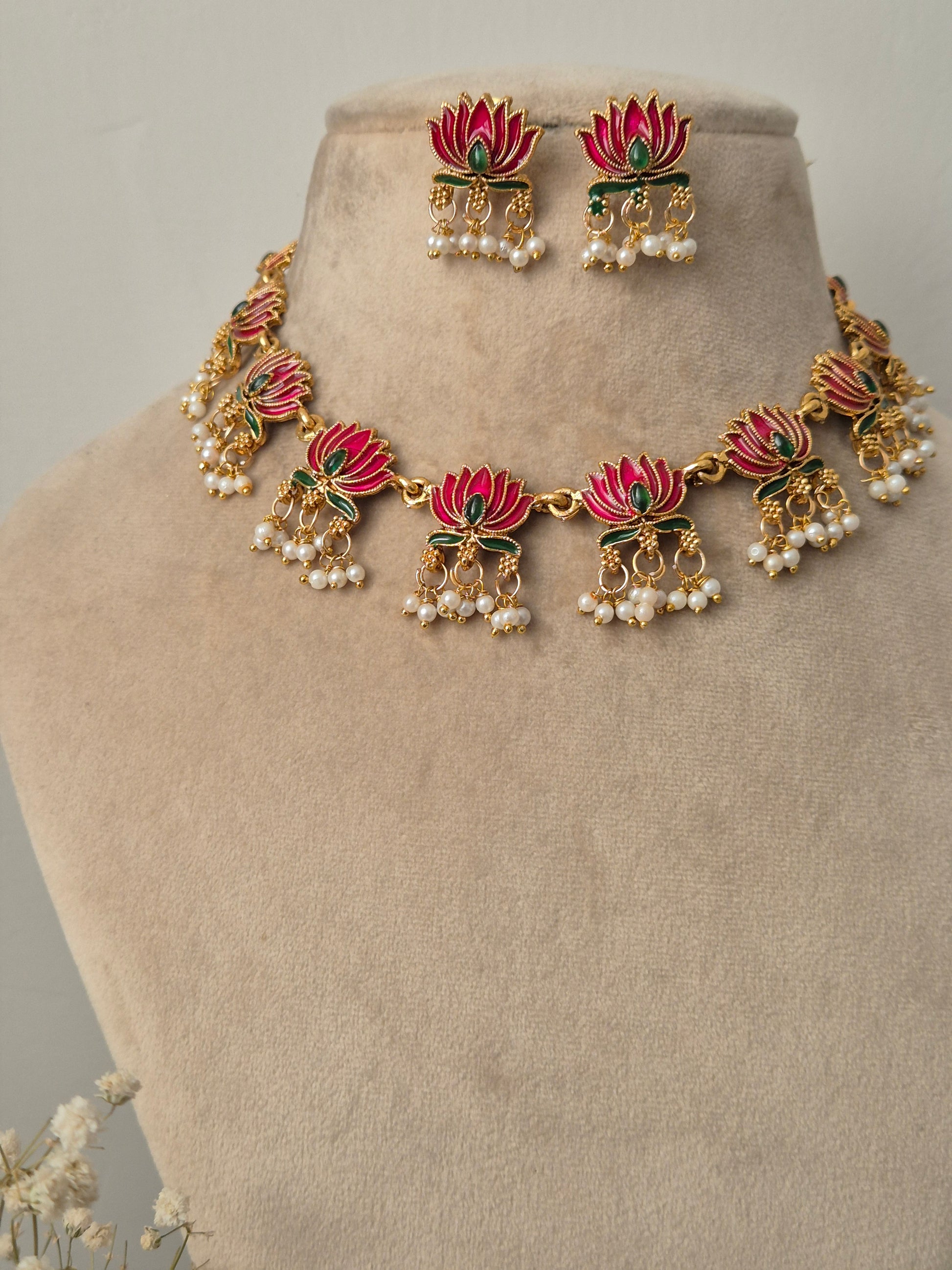 Beautifully Designed Lotus Necklace with Same Designed Earrings By naitri.in