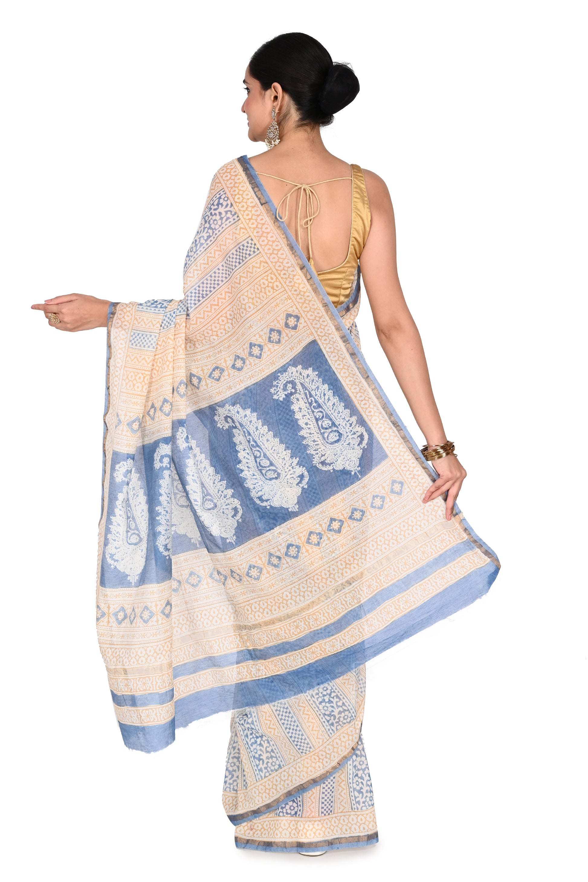 Naitri Eartha Saree: Beige and blue handcrafted Bagh saree in cotton silk with an intricate floral and geometric block print design by naitri.in