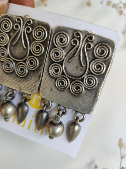 Inaya Earrings