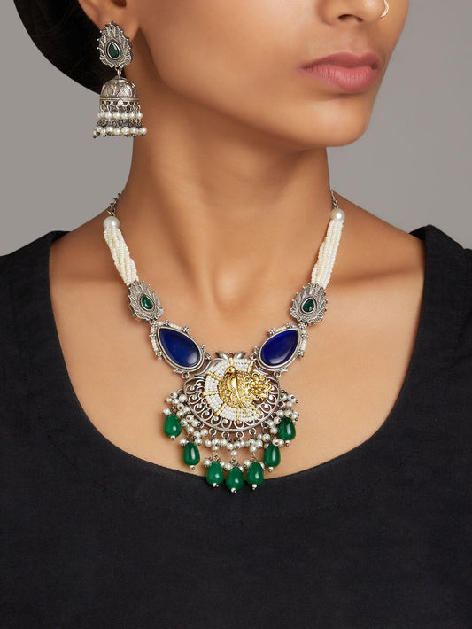 Silver and green dangle necklace set, Morisa by Naitri, contemporary design.