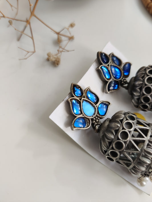 Neel Earrings