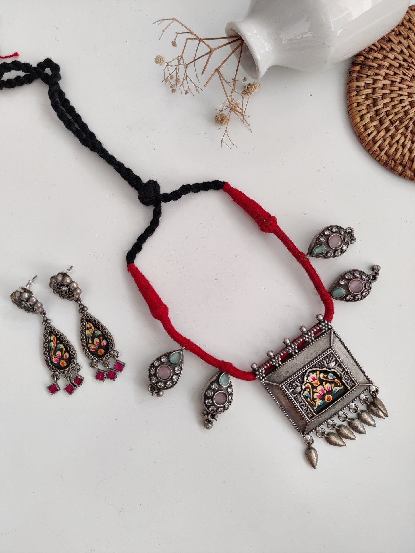 Yamini Necklace Set by Naitri - Necklace