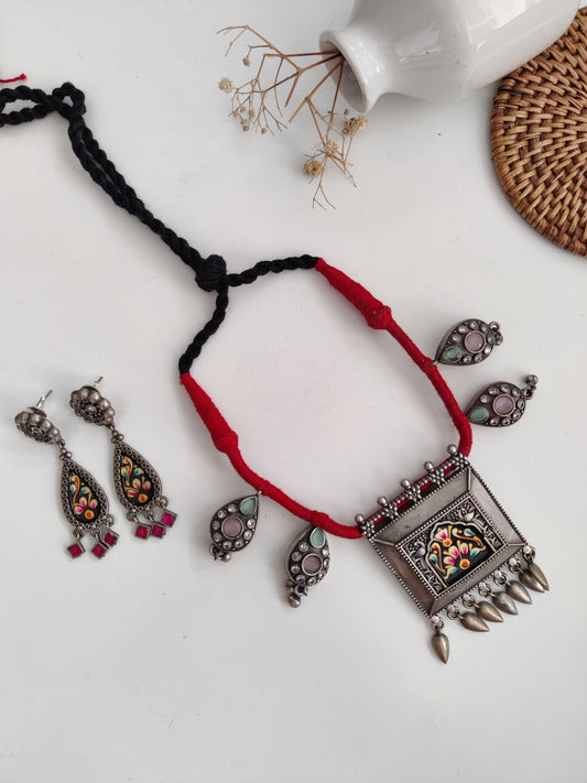 Yamini Necklace Set by Naitri - Necklace