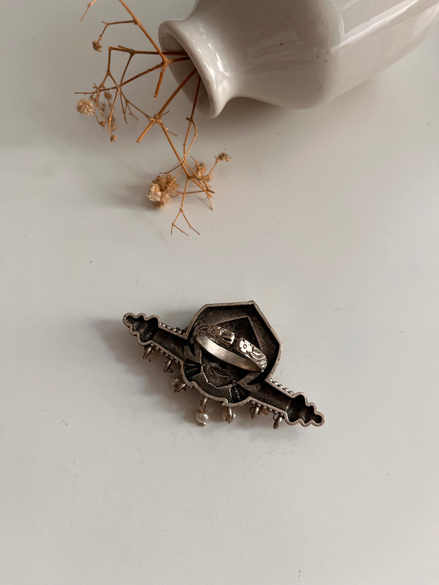 Maata Naitri Ring