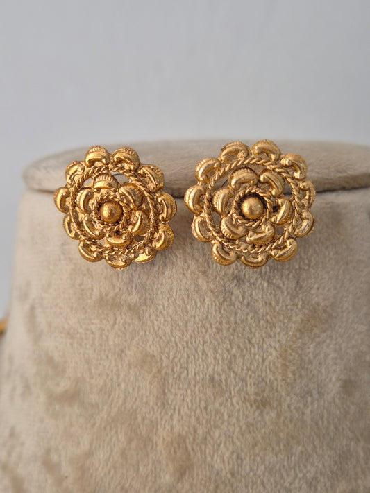 Traditional Indian gold beaded necklace set with matching floral stud earrings by Naitri.in
