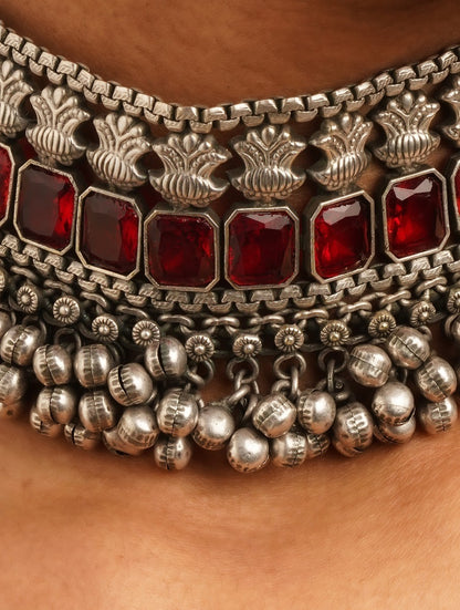 Pratima Necklace Set