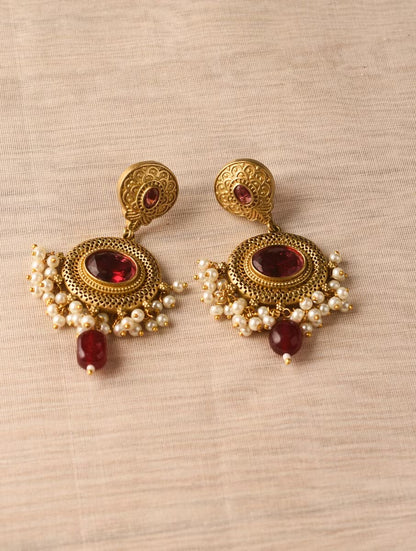 Gold dangle pendant necklace set, Khushi by Naitri, ethnic design.