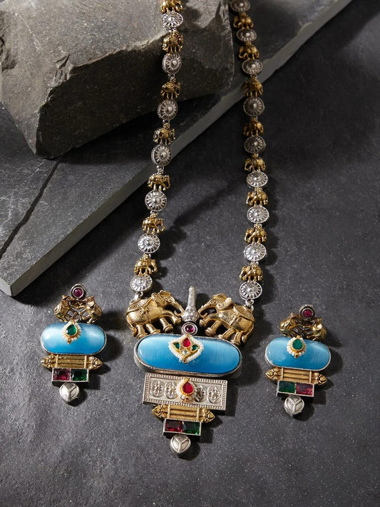 Odhini Necklace Set