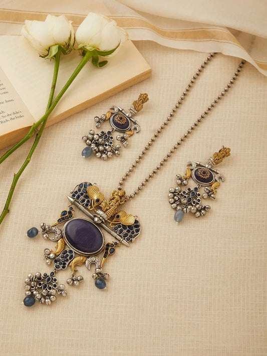 Gayatri Necklace Set